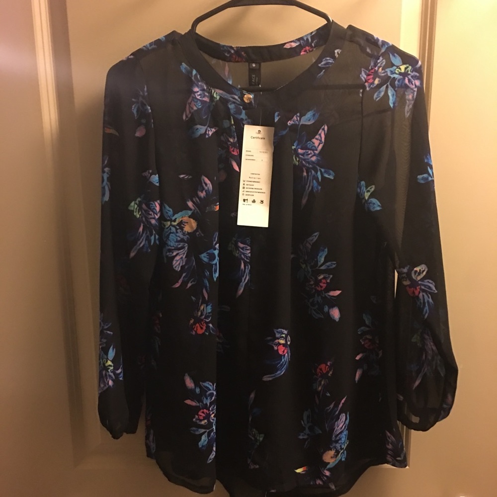 Black floral blouse size small